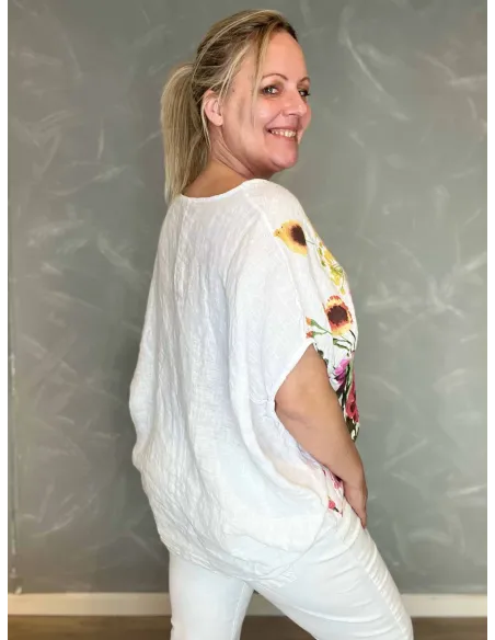 TIPPY blomstret hørbluse hvid model 3377-7690 bag