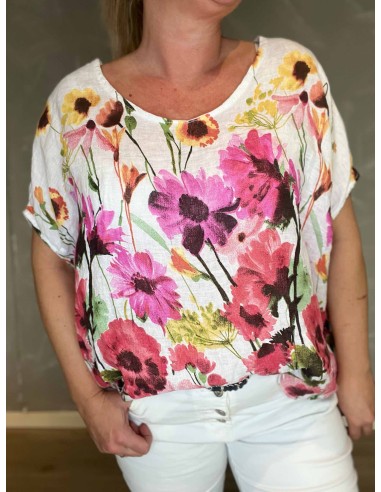 TIPPY blomstret hørbluse hvid model close up