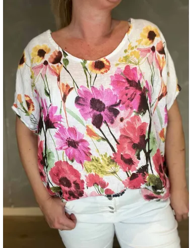 TIPPY blomstret hørbluse hvid model close up