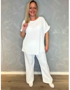Hvid blusesæt i 95% viskose og 5% elastan med løs pasform – TIPPY Collection