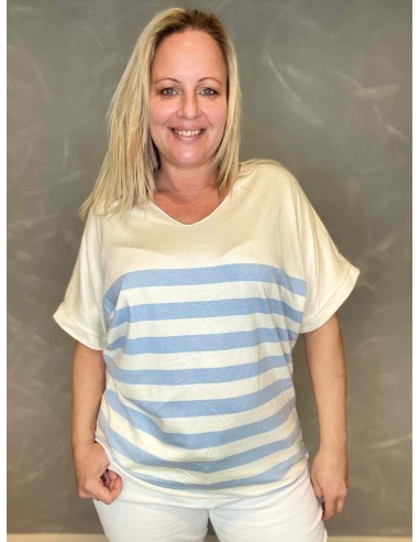 Hvid og skyblå finstrikket bluse i viskose, lana og angora med striber – TIPPY Collection TIPPY