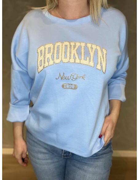 Glimmer Brooklyn logo på sky blå sweatshirt – TIPPY
