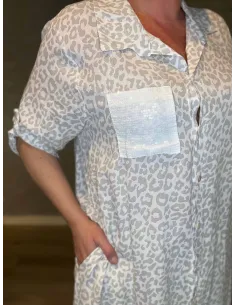 Off white maxi kjole med brunt leopard print vist forfra- TIPPY 2