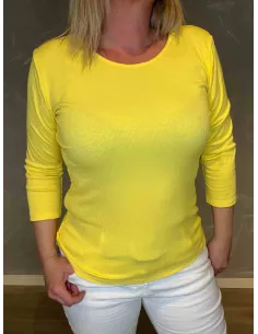 Gul viskose rib t-shirt med 3/4 ærmer, front - TIPPY 2