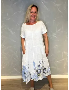 Hvid sommerkjole | Blomster og Sommerfugle | TIPPY