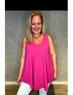 Pink a top vist forfra på model