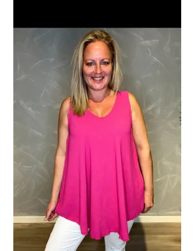 Pink a top vist forfra på model