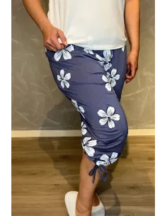 Jeans blå knickers med store hvide blomster og elastisk talje 2