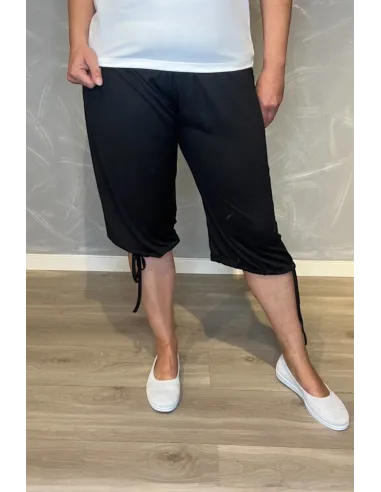 Sorte knickers med elastisk talje og snøre i benene