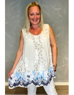 Beige tunika med blomsterprint og broderi detaljer ved udskæringen