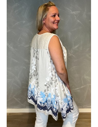 Beige tunika med blomsterprint og broderi detaljer ved udskæringen