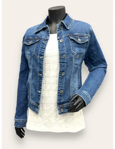 Klassisk cowboy jakke i mørk denim med knapper og brystlommer, perfekt pasform med stretch på gine