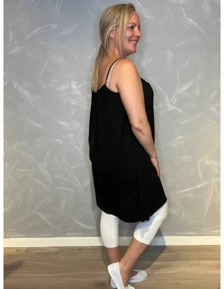 Bagside af sort kjole til kvinder – TIPPY