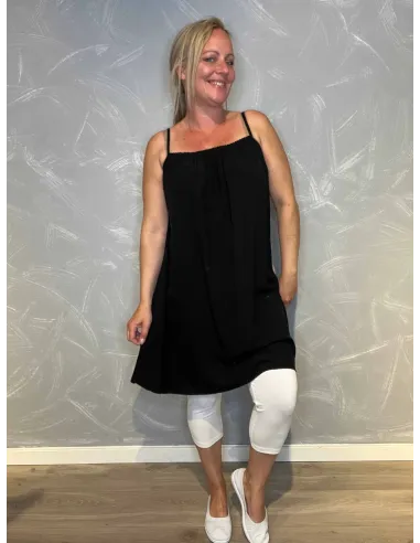 Sort stropkjole med elastik til kvinder – TIPPY collection