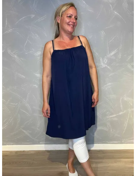 Navy stropkjole med elastik til kvinder – TIPPY collection