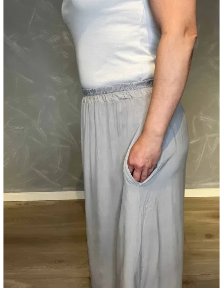 Lommer på grå nederdel – TIPPY