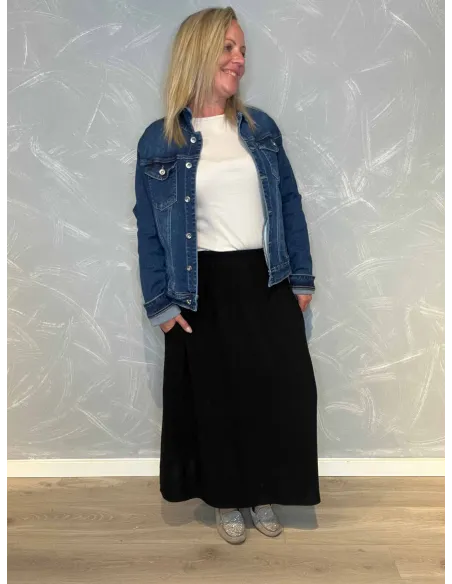 Sort nederdel med lommer til kvinder – TIPPY Collection