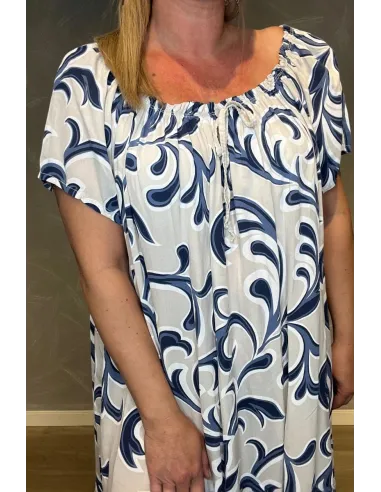 Sløjfe ved udskæring på sand kjole – TIPPY