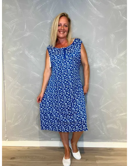 Blå kjole med blomsterprint og bindebånd til kvinder – TIPPY Collection