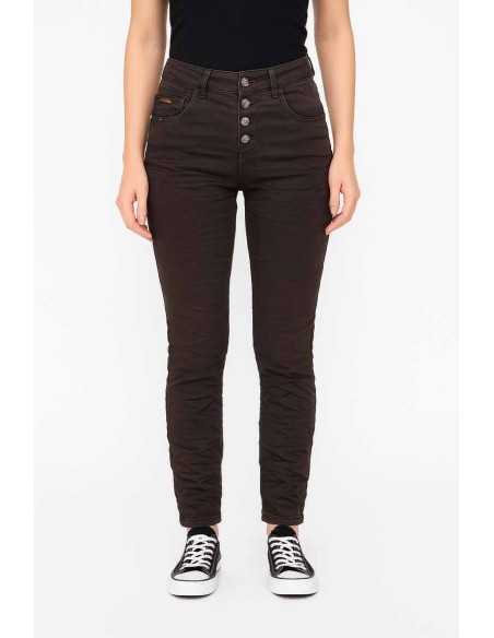 "Slim fit pasform på dark brown Karostar jeans til kvinder - TIPPY"