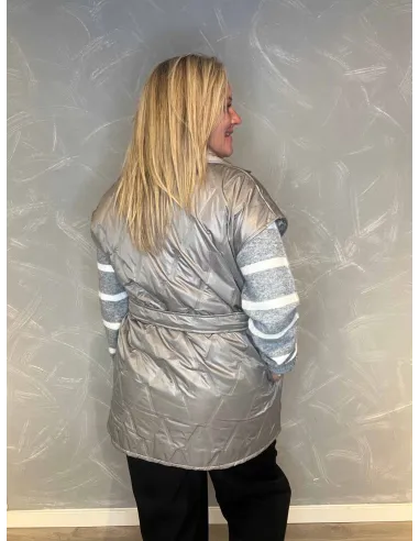 "Bagside af grå/sølv lang vatteret vest til kvinder - TIPPY"