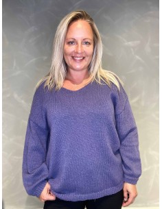 "Lilla klassisk strik med V-hals til kvinder - Design by TIPPY"