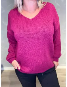 "Bordeaux klassisk strik med V-hals til kvinder - Design by TIPPY" 2