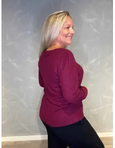 "Meleret bordeaux pullover bluse med pufærmer og rund hals til kvinder - Design by TIPPY" 2
