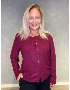 "Meleret bordeaux cardigan med farvede knapper til kvinder - Design by TIPPY"