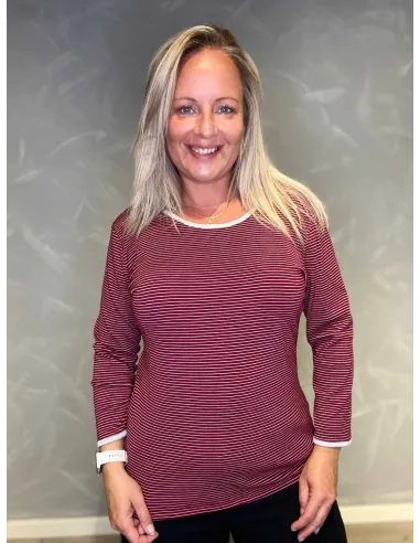 "Maroon stribet t-shirt med hvide striber til kvinder - TIPPY Design"
