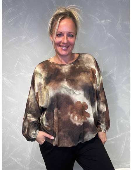"Bluse med batik print i brun og beige med glimmer detaljer"