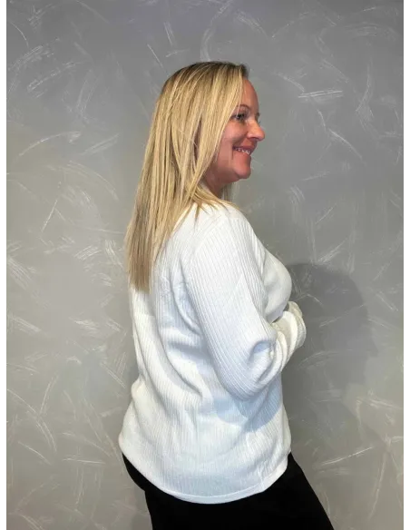 "Bagside af cardigan med rib-struktur"