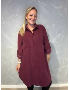 "Bordeaux babyfløjl storskjorte til kvinder - TIPPY Collection"