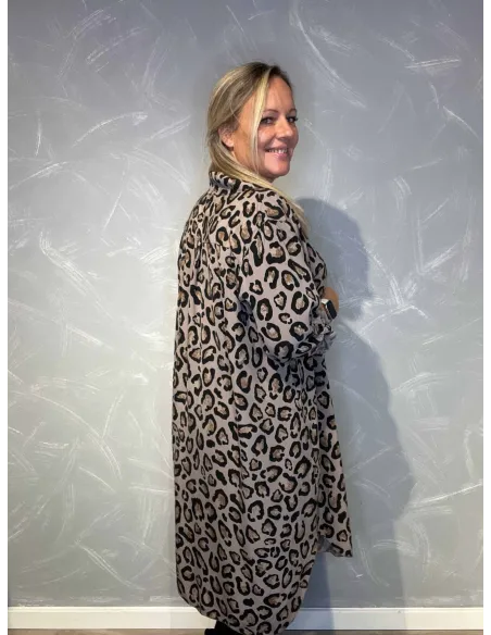 "Bagside af leo storskjorte til kvinder - TIPPY"