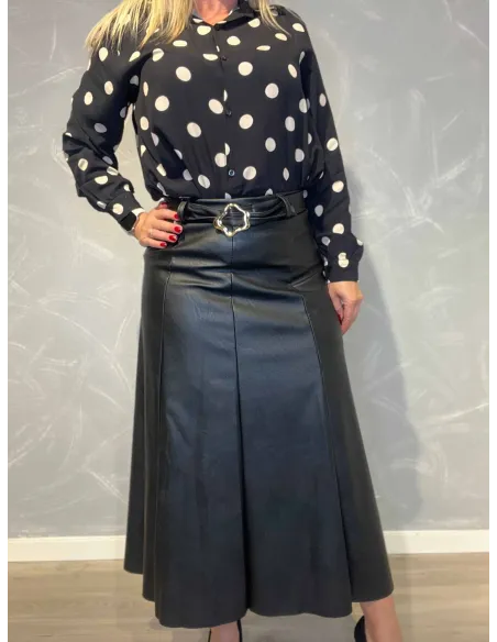 "Sort læderlook nederdel med bælte til kvinder - TIPPY Collection"