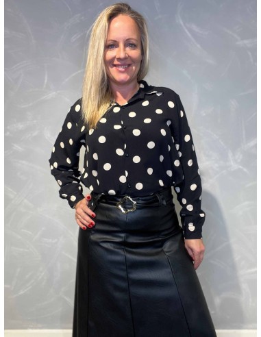 "Sort skjorte med dotter til kvinder - TIPPY Collection"