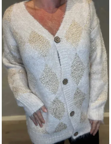 "Nærbillede af gulddetaljer på beige cardigan til kvinder - TIPPY"