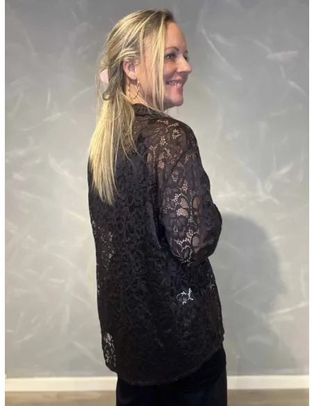 "Bagside af sort gennemsigtig blondeskjorte til kvinder - TIPPY"