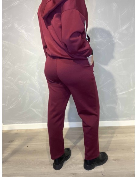 Bagside af bordeaux casual bukser – TIPPY