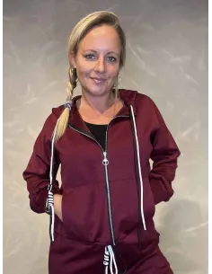 bordeaux zip hoodie til kvinder med lynlås – TIPPY Collection