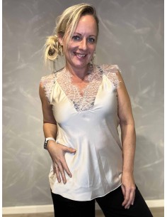 cream satin top med blondkant til kvinder – TIPPY Collection