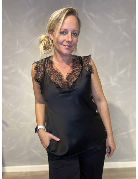 sort satin top med blondkant til kvinder – TIPPY Collection