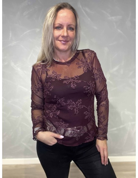 Bordeaux mesh bluse med blomster til kvinder – TIPPY Collection