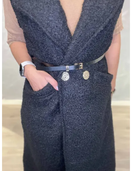 Nærbillede af lommedetalje på teddy vest – TIPPY