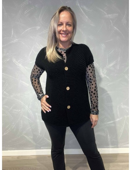 Sort strikvest med knapper til kvinder – TIPPY Collection