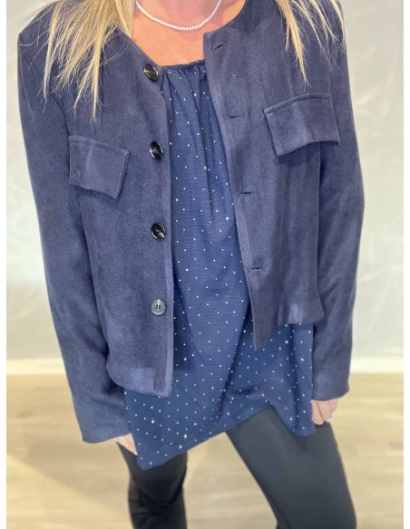 Knapdetalje på navy blazer jakke – TIPPY