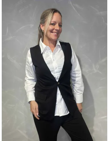 Sort vest med pyntelommer og knap til kvinder – TIPPY Collection”