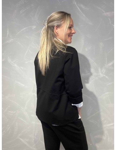 Bagside af sort blazer jakke til kvinder – TIPPY