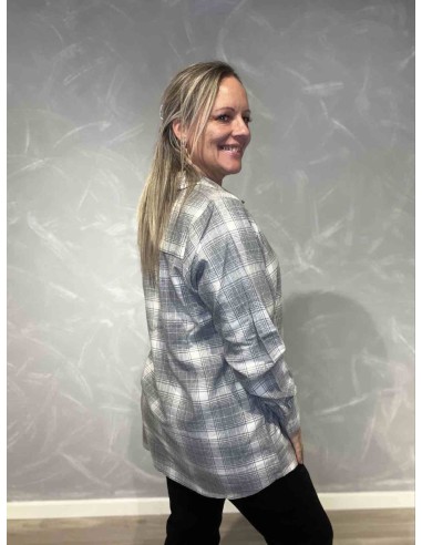 Bagside af grå ternet bomuldsskjorte til kvinder -  Design By TIPPY