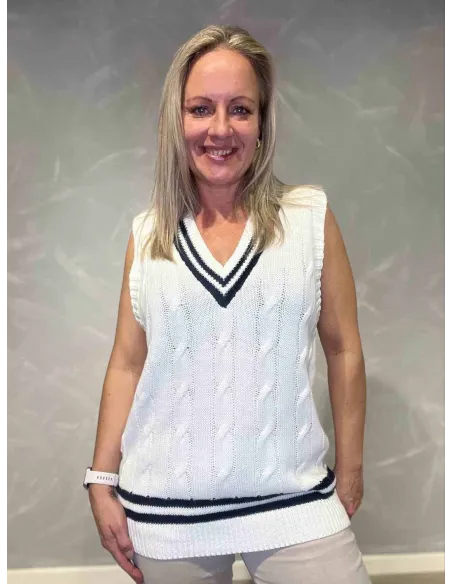 Hvid kabelstrik slipover til kvinder – Tippy Collection